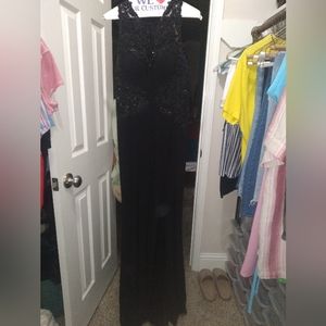 Long Black Prom dress with long open side split on The side NO FLAWS & WORN ONCE